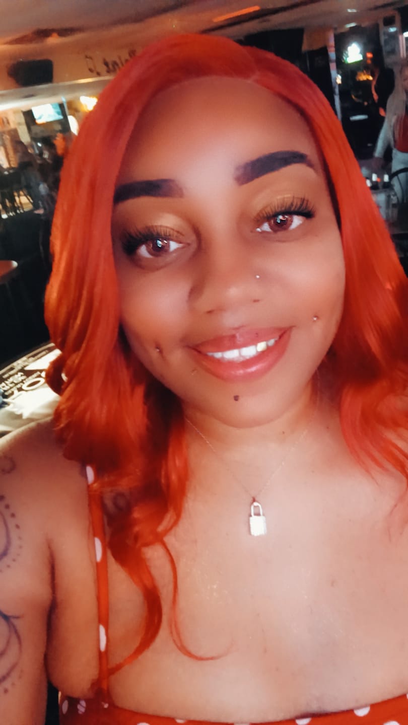 Customer photo review of It's a Wig! 5G True HD Transparent Swiss Lace - Blondel