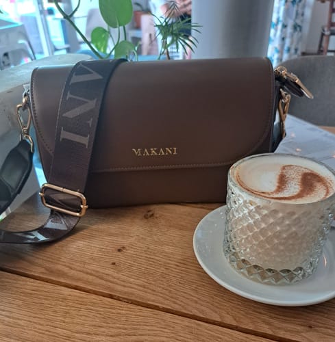 Customer photo review of CHLOIE - DARK BROWN