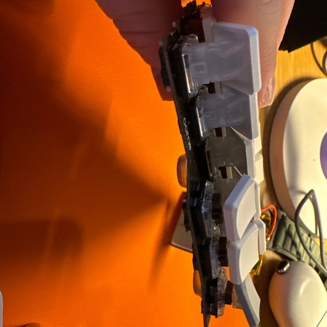 Customer photo review of Kailh Choc v1 Tilters adapters (10 Pack)
