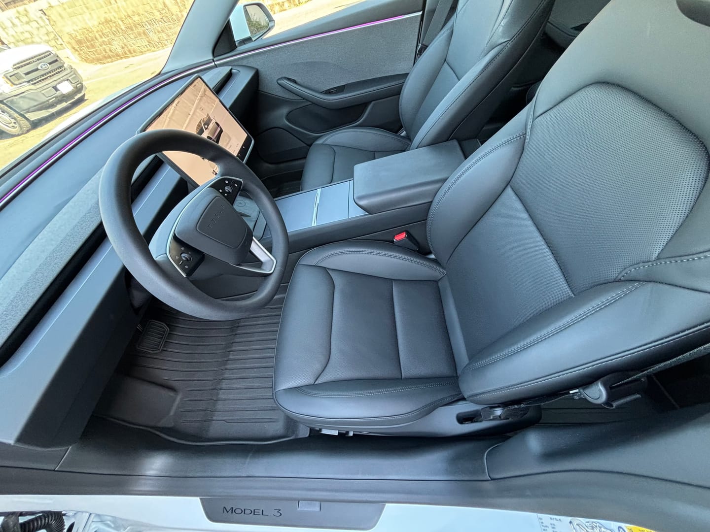 Customer photo review of TPARTS Front/Rear Door Threshold Cover for Tesla Model 3 Highland