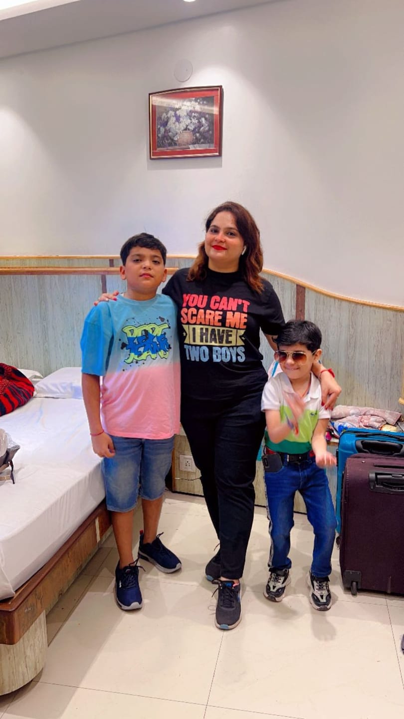 Customer photo review of Funny Parents Son T-shirt: You Can't Scare Me, I Have Two Boys