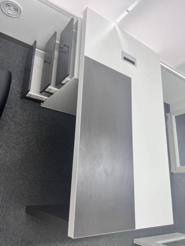 Customer photo review of Computer Desk Simple Modern Finance Desk Supervisor Manager Desk