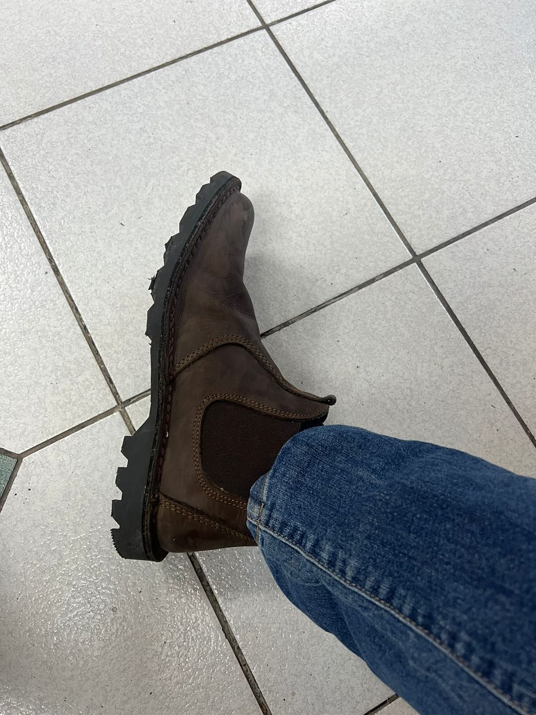 Customer photo review of Chelsea Vellies