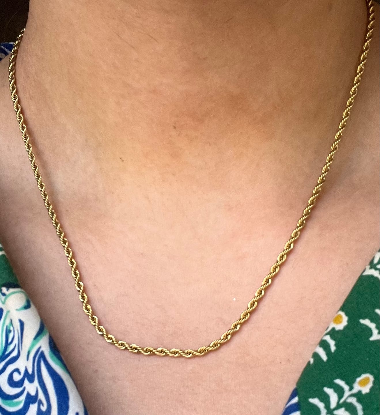 Customer photo review of Thin Rope Chain