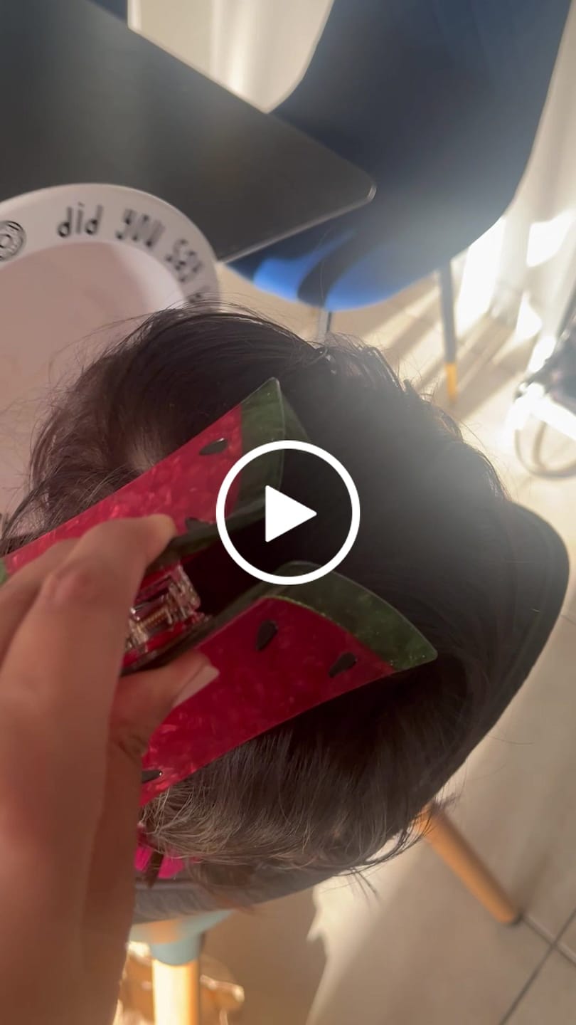 Customer video review of Large Watermelon Hair Claw Clip