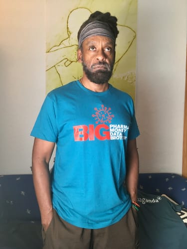 Customer photo review of SHIRT BUBEN • BIG MONEY, BIG PHARMA