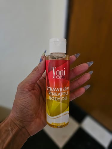 Customer photo review of Strawberry Pineapple - Body Oil