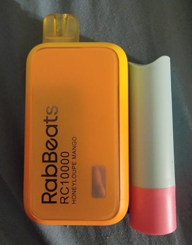 Nicole O. review of RabBeats RC10000 by Lost Mary image 1 out of 1