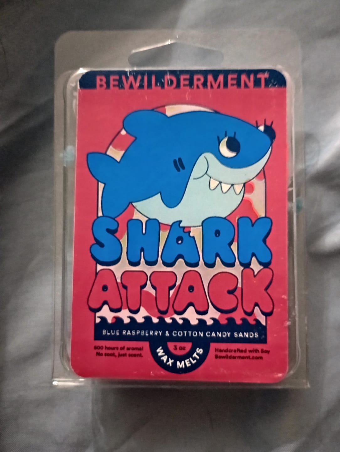 Customer photo review of Shark Attack Wax Melts