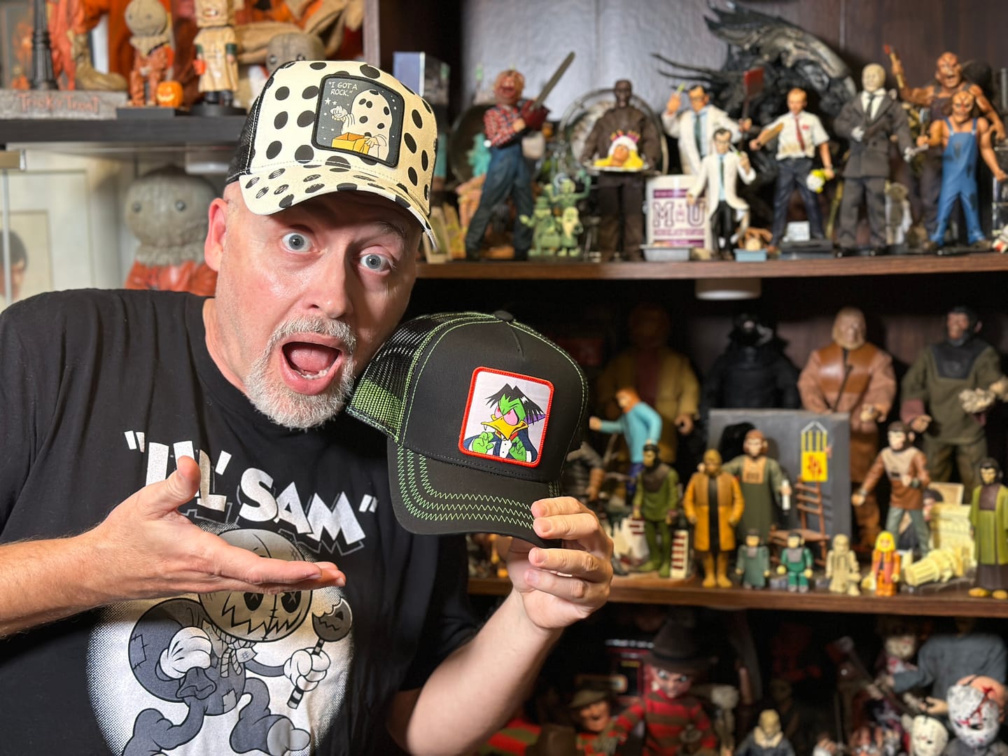 Customer photo review of OVERLORD X Count Duckula: Duckula Trucker Cap