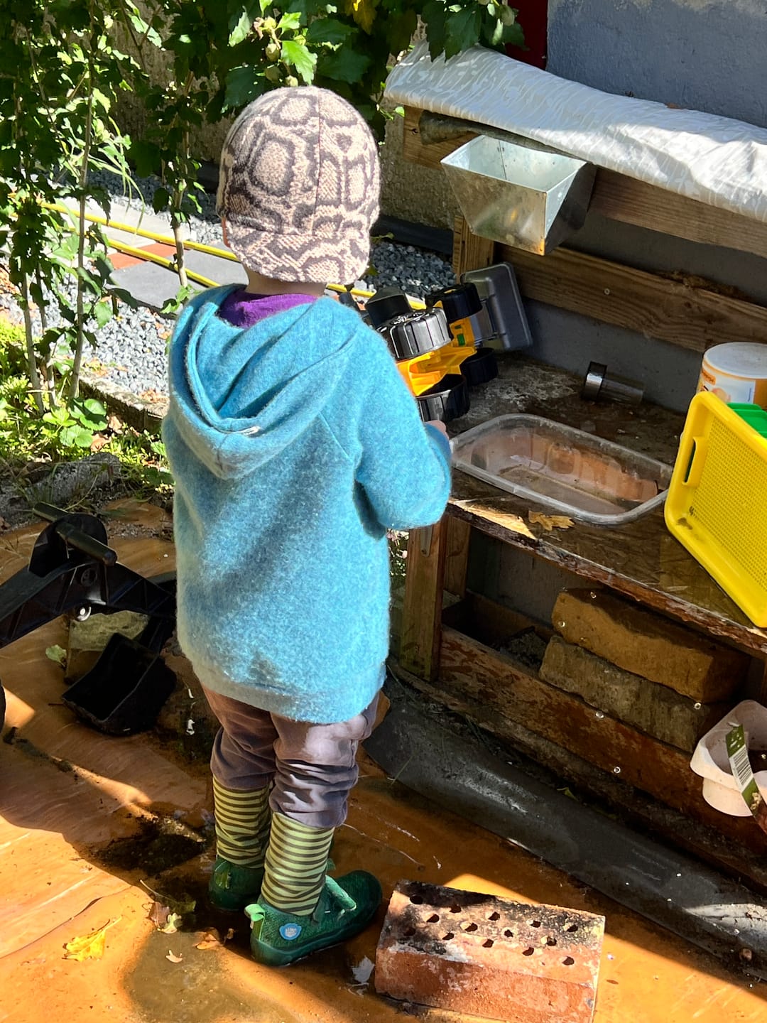 Customer photo review of Upcycling Kaschmir Hoodie Blau meliert
