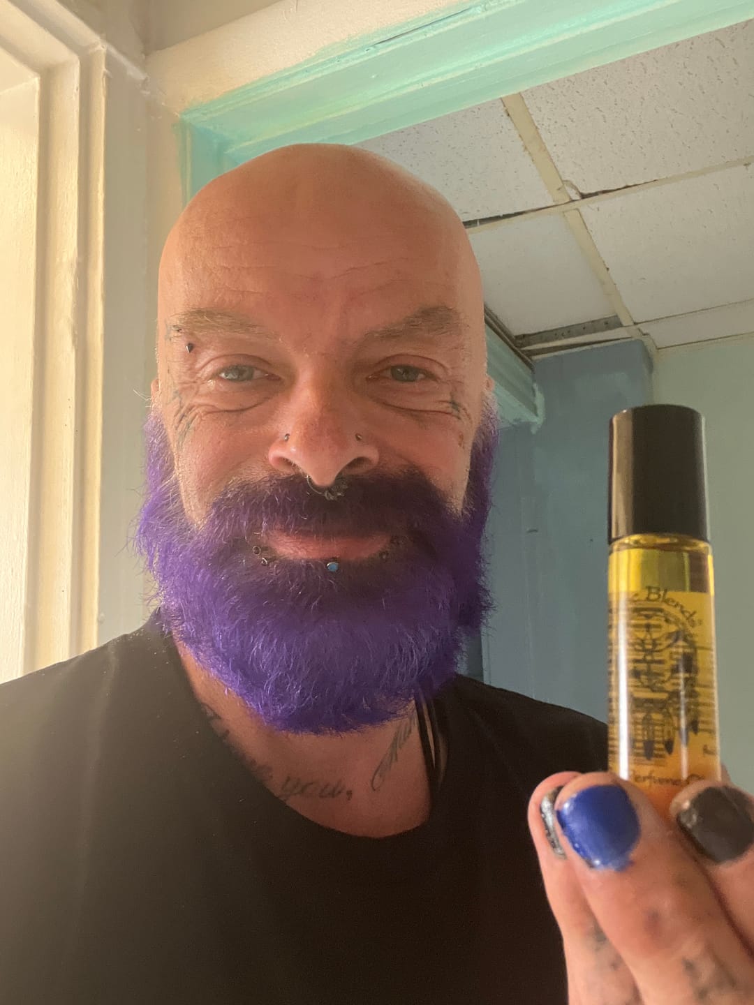 Customer photo review of Auric Blends Roll-On Perfume Oil