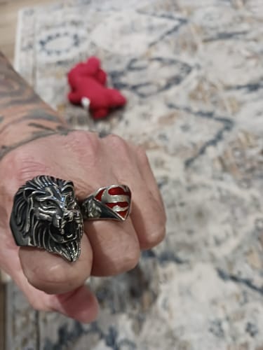 Customer photo review of Lion Head Ring
