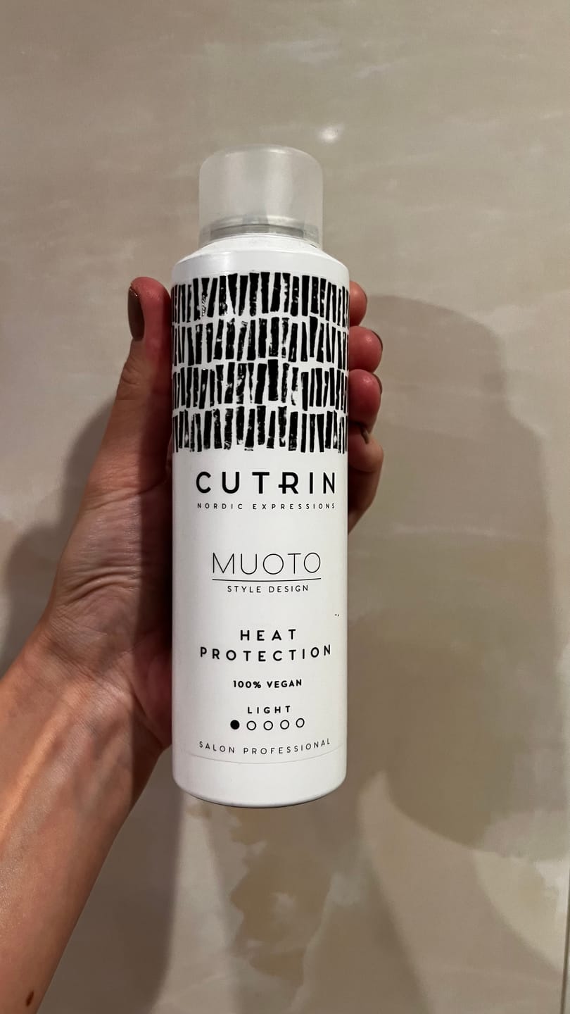 Customer photo review of Професионален термозащитен спрей-грижа за коса Cutrin Muoto