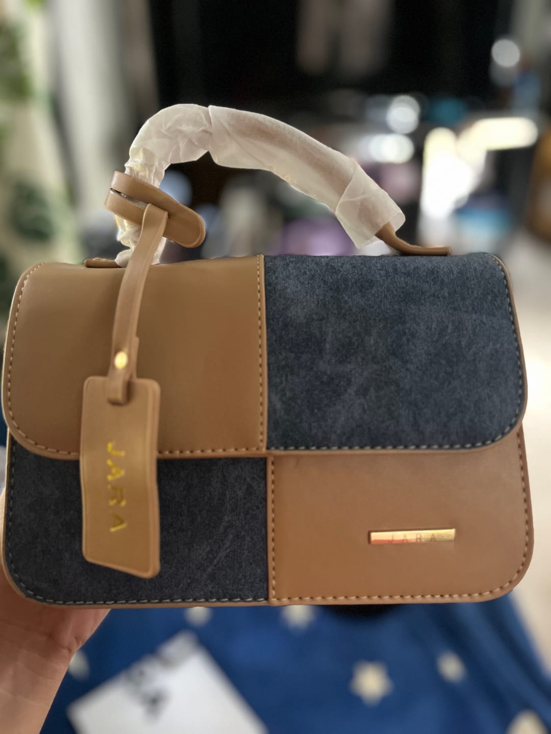 Customer photo review of Malta Color-block handbag