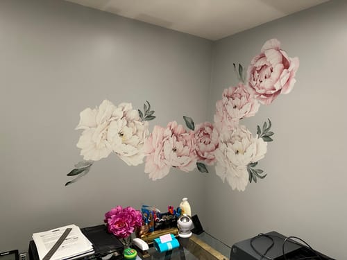 Customer photo review of Peony Wallstickers
