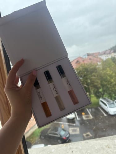 Customer photo review of Miraj Travel Set