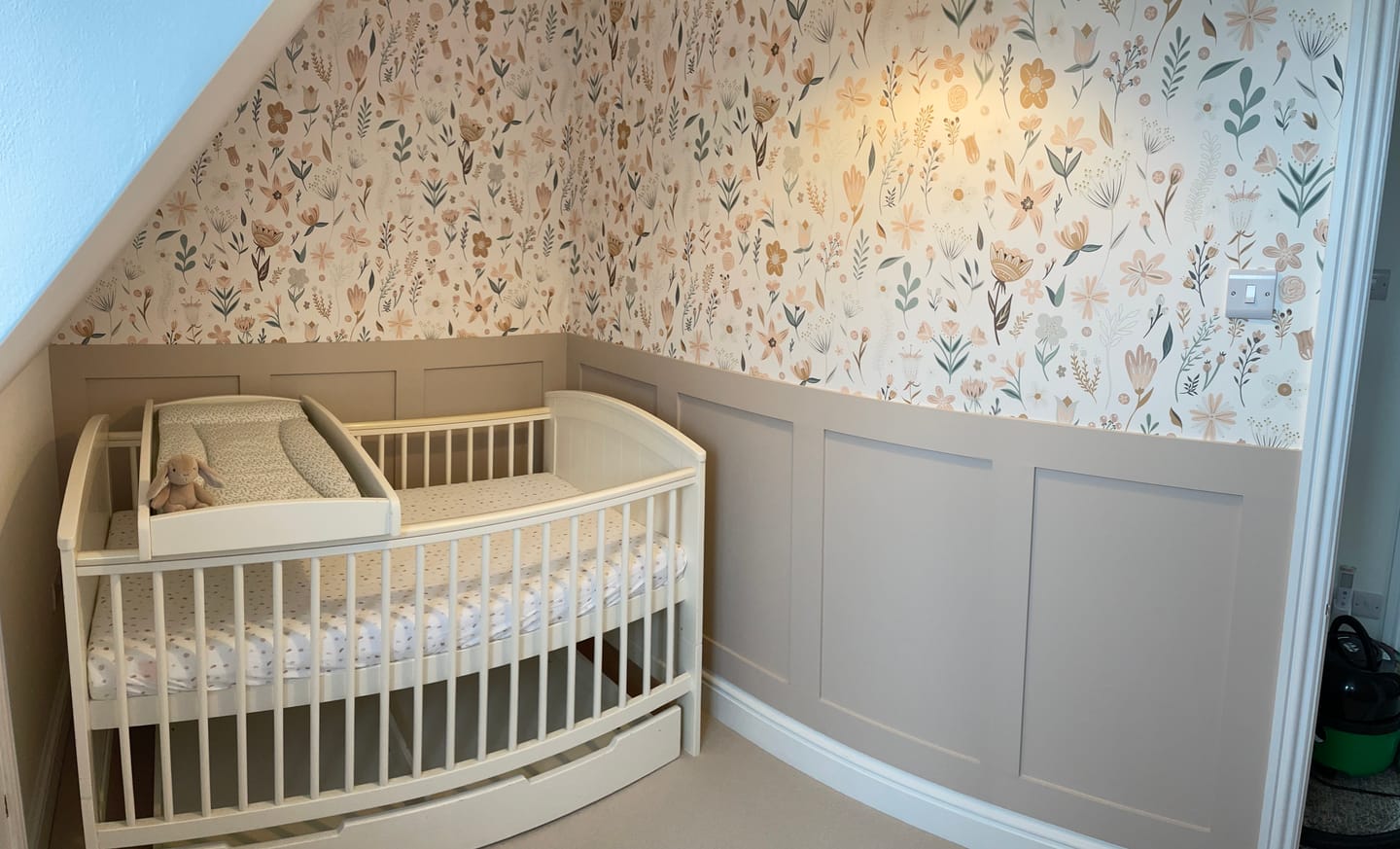 Customer photo review of Millie Floral Wallpaper Repeat Pattern