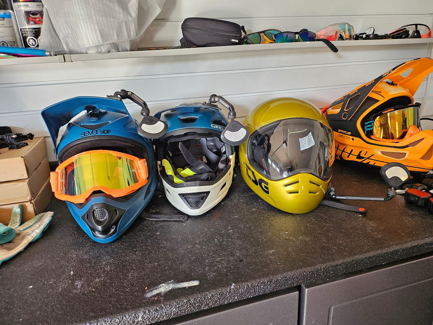 Customer photo review of Helmet Mirror(Pre-order)