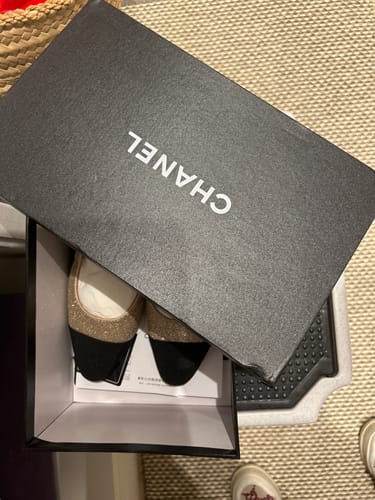 Customer photo review of slingback 2.5 glitter ligh pink black grossgain