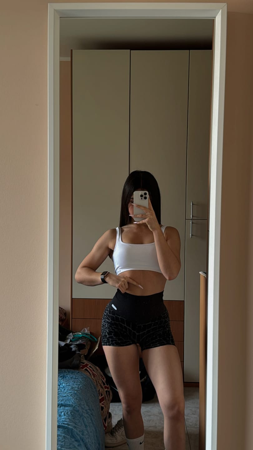 Customer photo review of Shorts All-up Cocco Nero