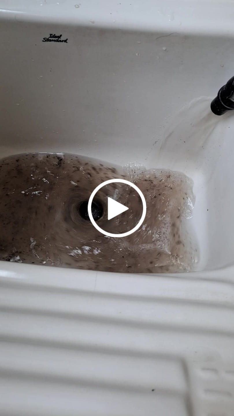 Customer video review of Pastilhas Sterily