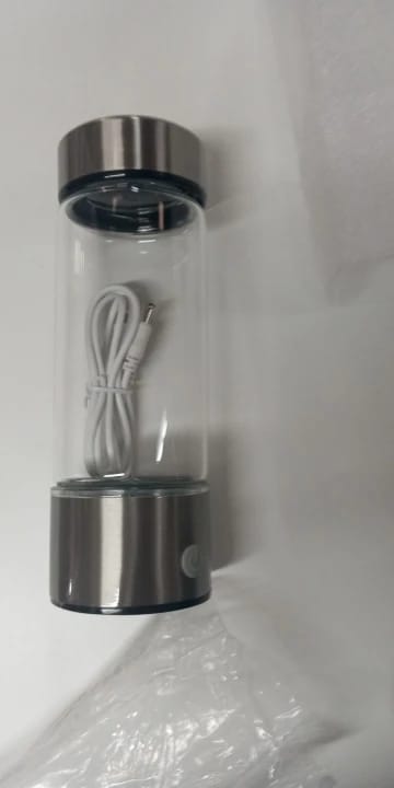 Customer photo review of 420ml Hydrogen-Rich Water Cup Electric Hydrogen Rich Water Generator Bottle Titanium Quality Filter Portable Antioxidant Lonizer