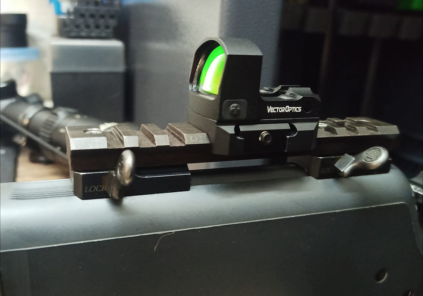 Customer photo review of Vector Optics SCRD-M43 Frenzy-S 1x17x24 MOS Multi Reticle