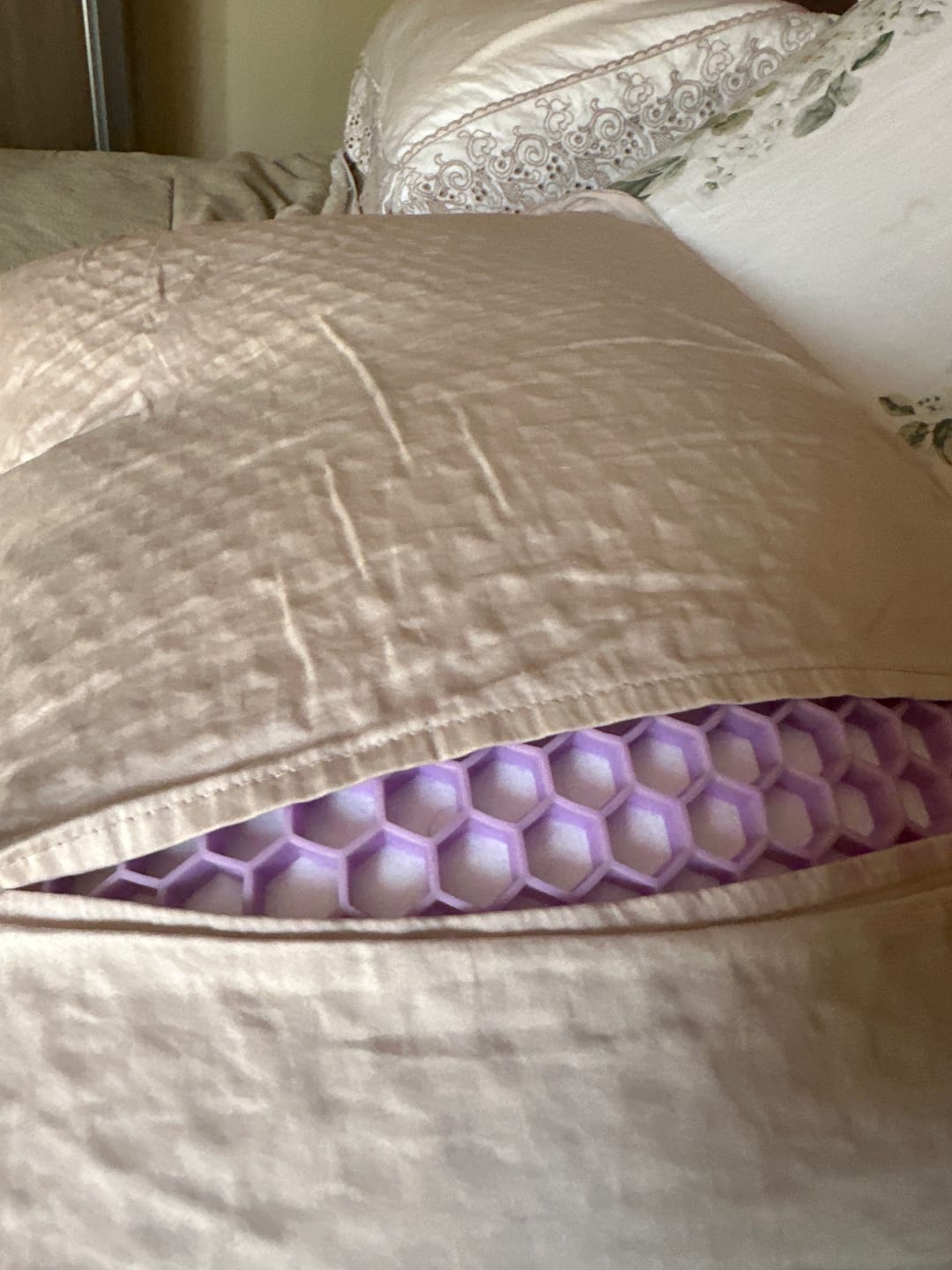 Customer photo review of Travesseiro IWS Skin® - Skincare Enquanto Dorme