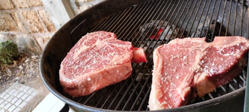 Reseña con foto de un cliente sobre Porterhouse Steak Corte Grueso. Natural ó añejado