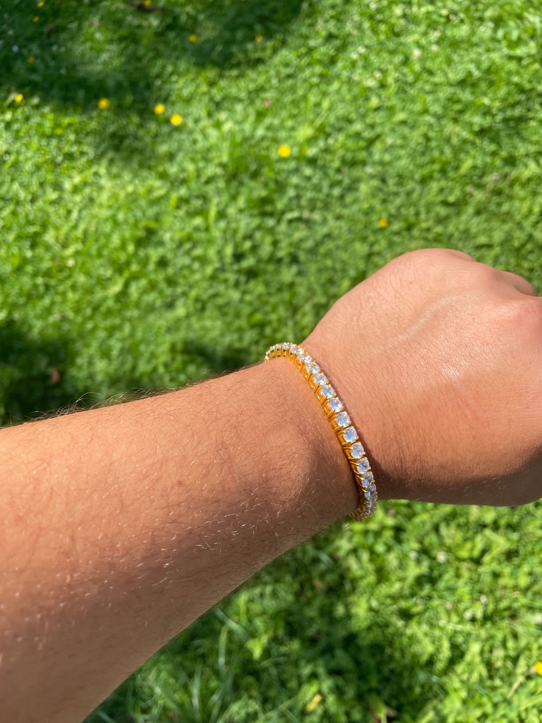 Customer photo review of TENNISBOY BRACELET. - 5MM 18K GOLD