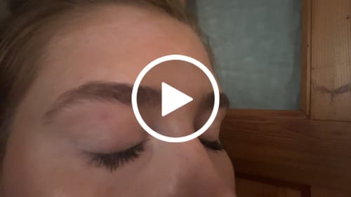 Customer video review of iGlow Lash Maximizer and free iGlow Boosting Mascara