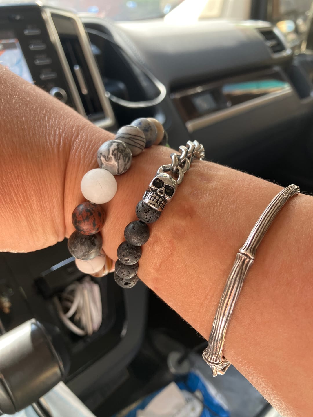 Customer photo review of 「8つの惑星」 マット天然石ブレスレット