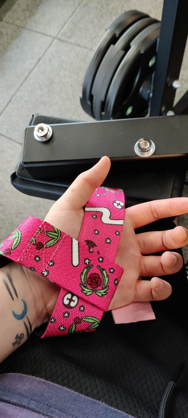 Customer photo review of Shunsui Lifting Straps