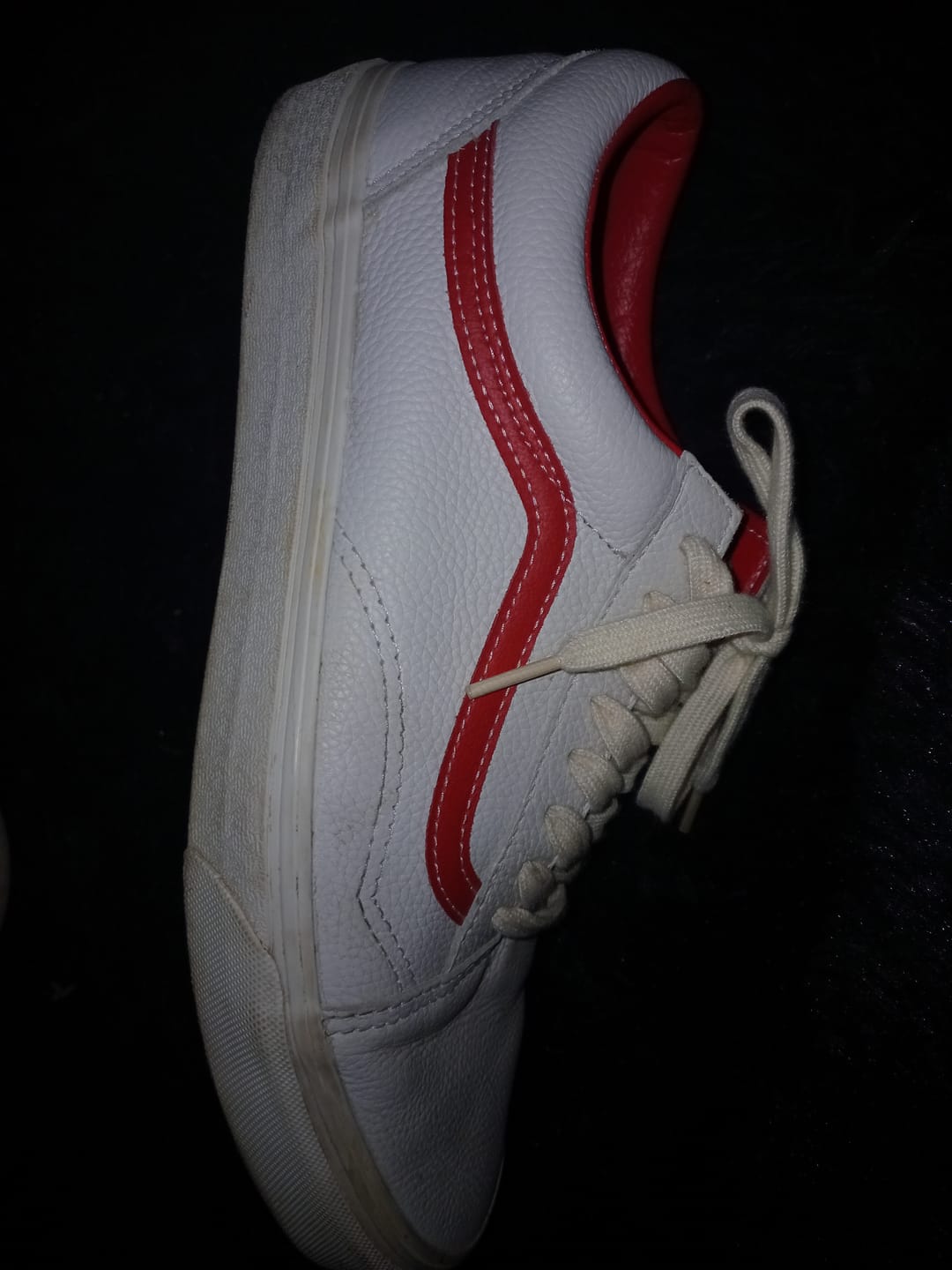 Customer photo review of Zapatilla Vans Old Skool Vintage Leather Hombre Blanco