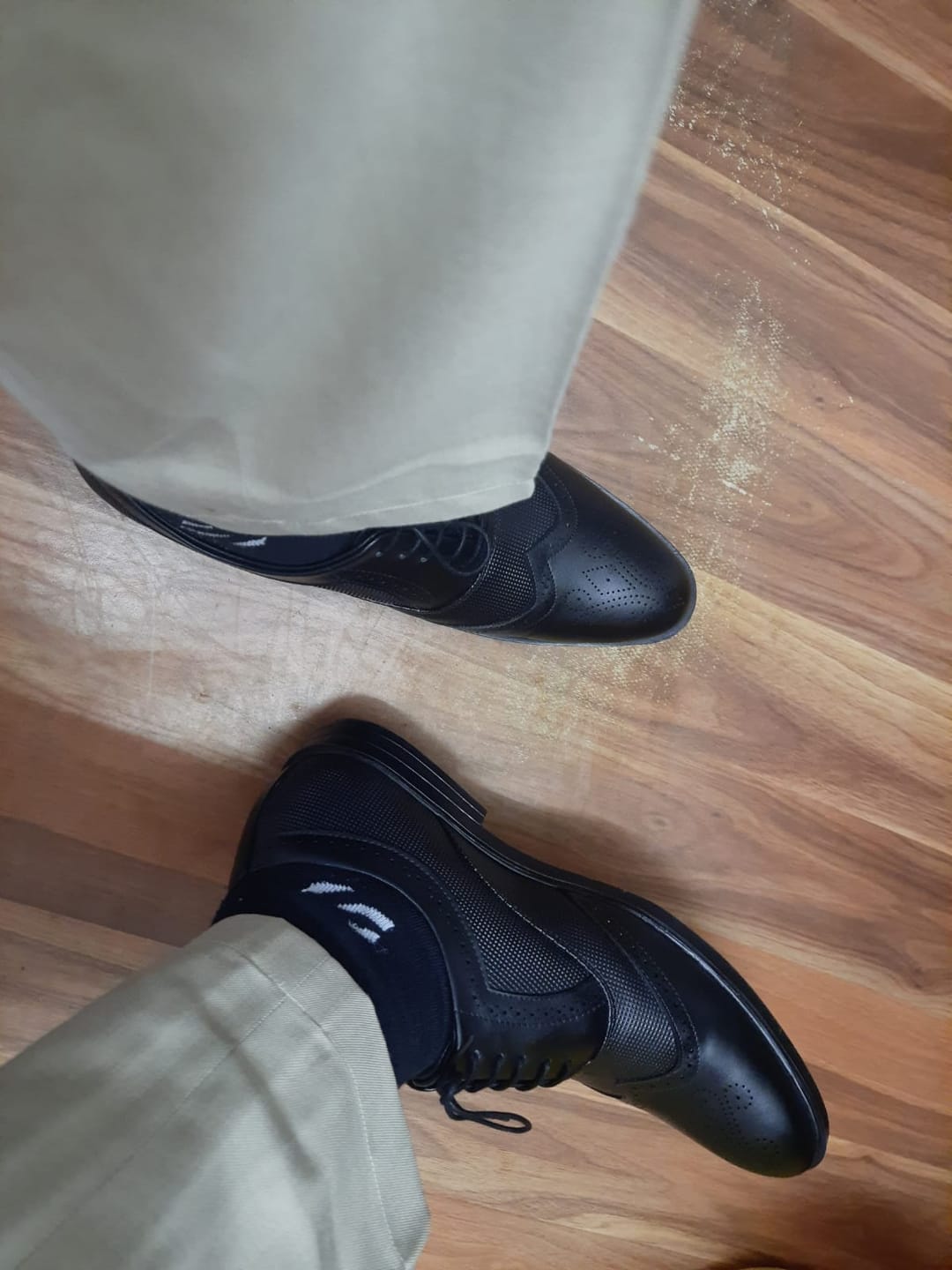 Customer photo review of Bacca Bucci VICTORIA Formal Shoes with Superior Comfort | All Day Wear Office Or Party Lace-up Shoes