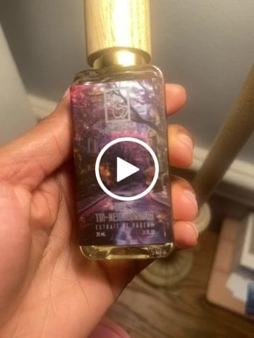 Customer video review of Dua's Tri-Neighborhood