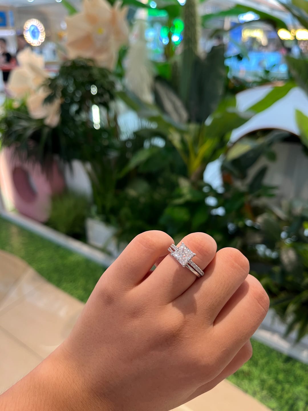 Customer photo review of S925 Square 2.0Ct Princess Cut Wedding Ring Set In Sterling Silver Stackable Ring Set For Women