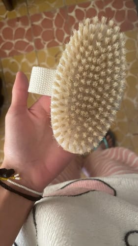 Customer photo review of Brosse Corps à Sec