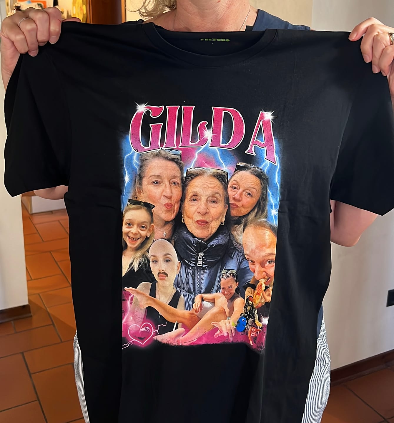 Customer photo review of BOOTLEG T-SHIRT GIORGIA TEMPLATE