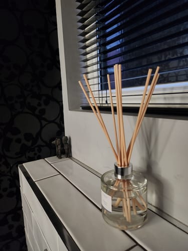Customer photo review of Nordic Fjord Reed Diffuser
