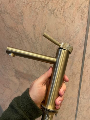Customer photo review of Mitigeur de salle de bain or brossé