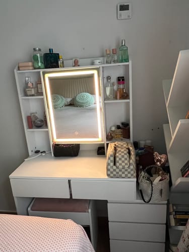 Customer photo review of Τραπέζι Μπουντουάρ Μακιγιάζ Tουαλέτας Με Σκαμπό Κρεβατοκάμαρας Καθρέφτης Με Ντουλάπι Λευκό με Φωτισμό LED Ρυθμιζόμενη Φωτεινότητα RD-T125W01