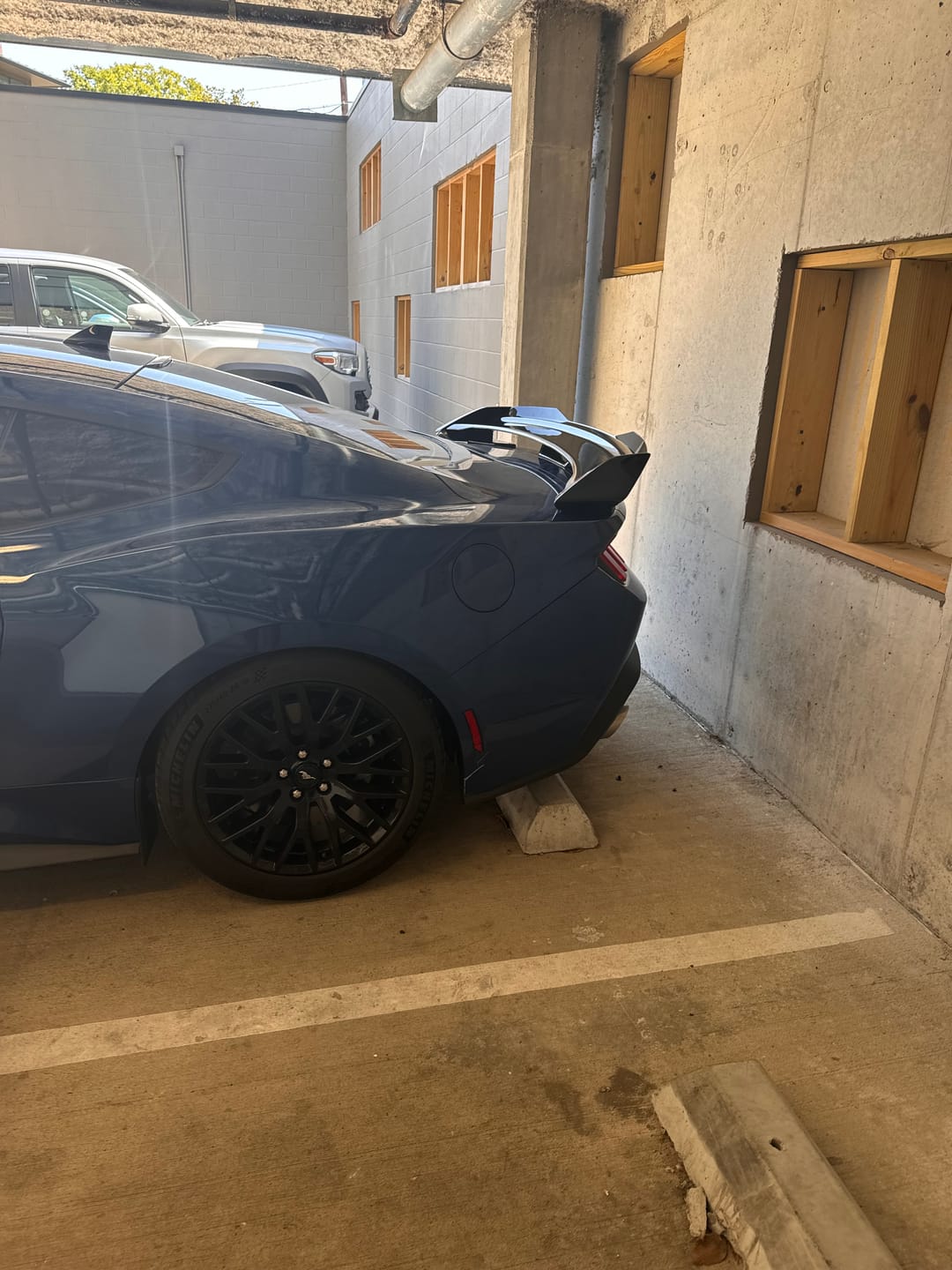 Customer photo review of PRE-ORDER 2024 + Ford Mustang Dark Horse Rear Spoiler Gloss Black ABS