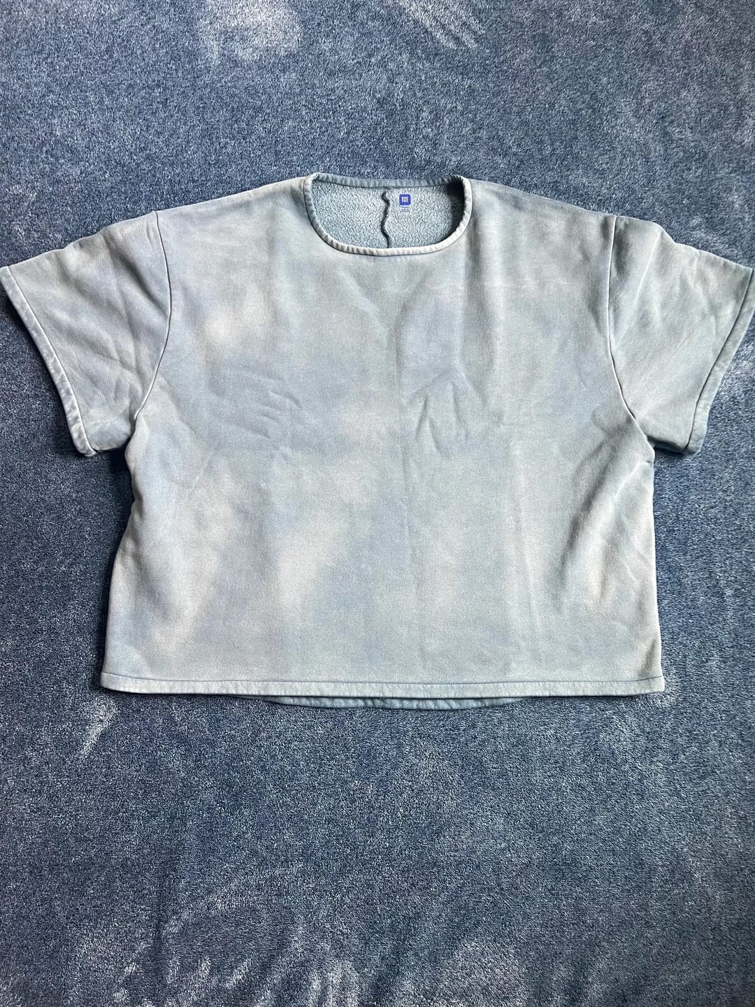 Customer photo review of Fleece Yoke Tee Back - Yeezy Gap - 3 Colors Available