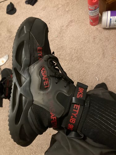Customer photo review of Maven Comfortable Steel Toe Work Shoes