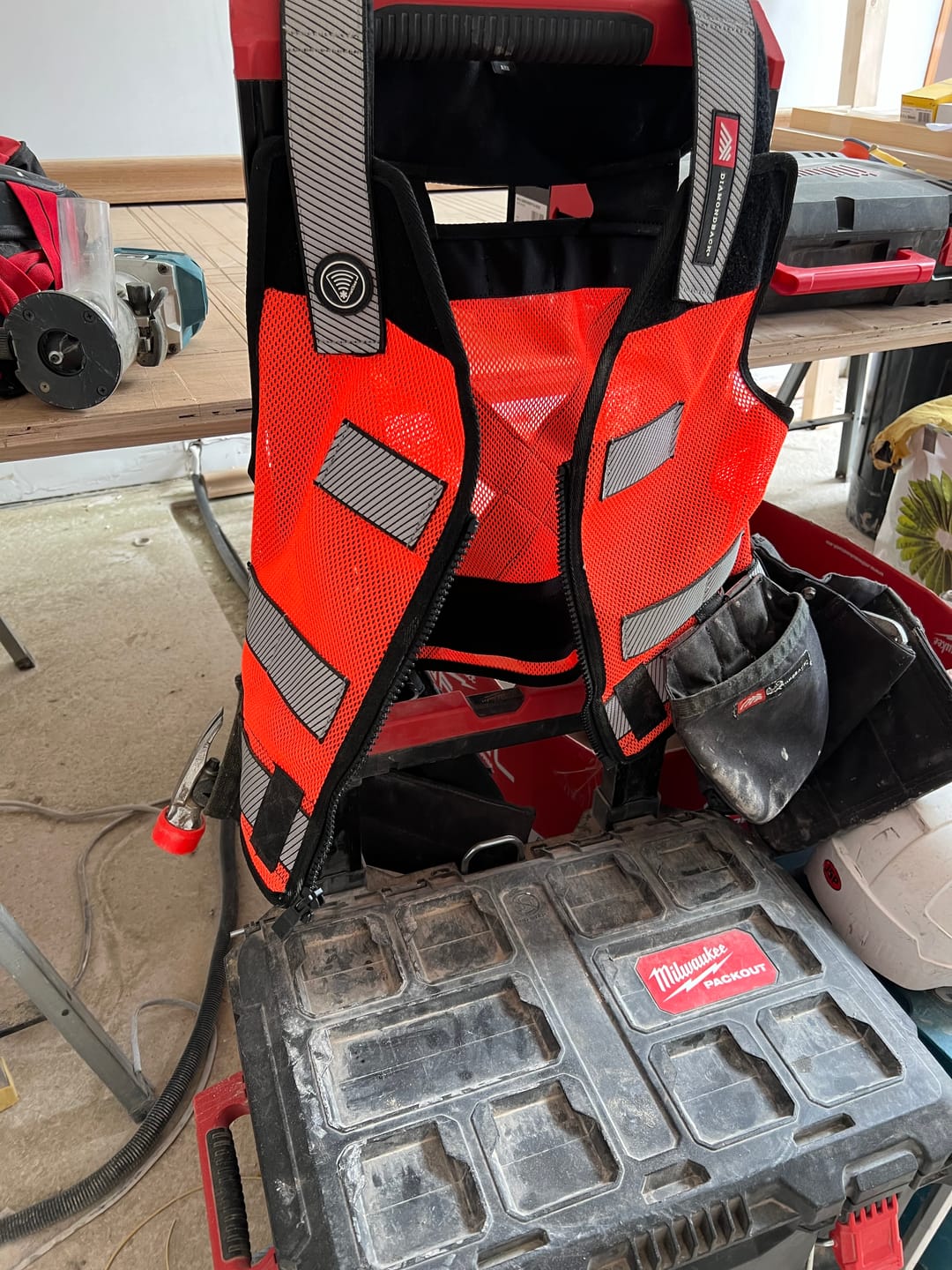 Customer photo review of DiamondBack Toolbelts | 701 Vest Hi Viz Orange