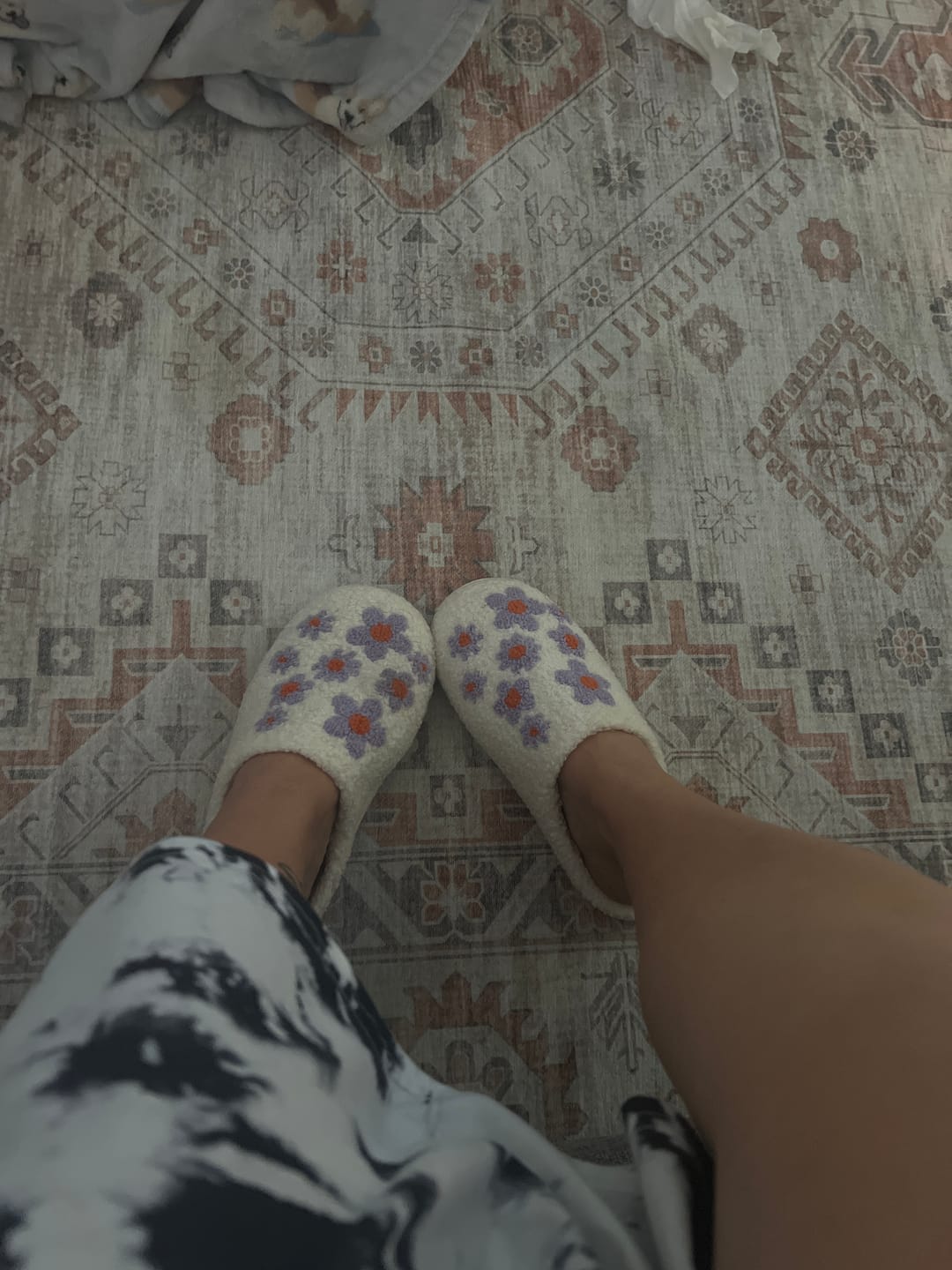 Customer photo review of Purple Flowers Slip-on Slippers