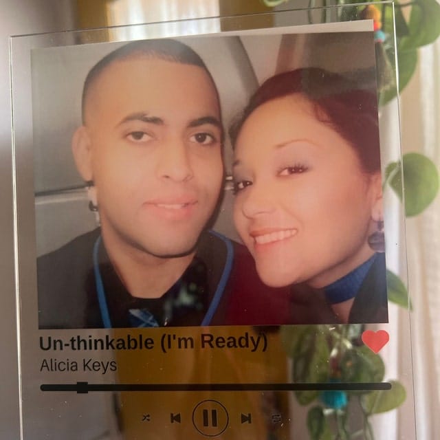 Customer photo review of Custom Spotify Music Plaque with Your Photo