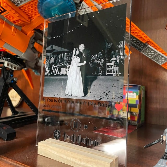 Customer photo review of Custom Spotify Music Plaque with Your Photo